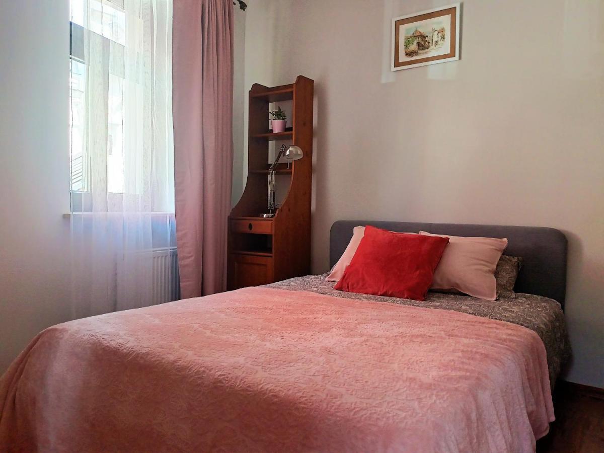 Apartament Malinowy Swietoduska 12 Люблин Экстерьер фото