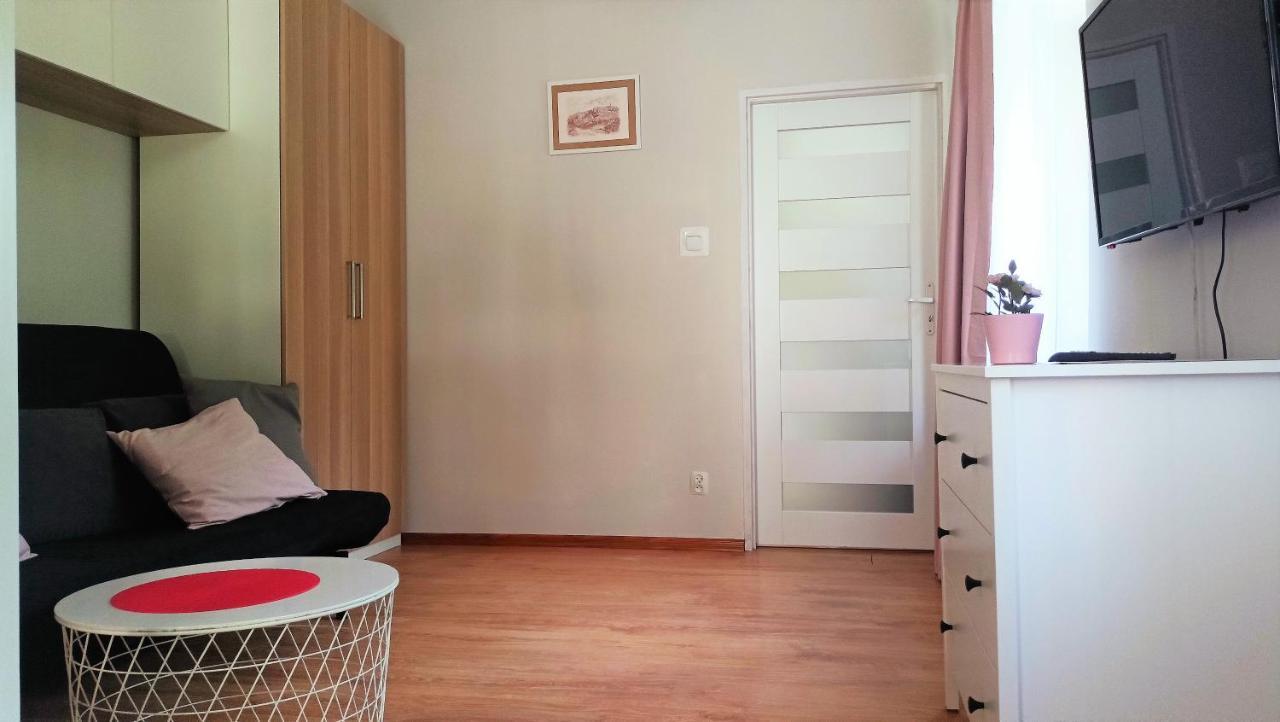 Apartament Malinowy Swietoduska 12 Люблин Экстерьер фото