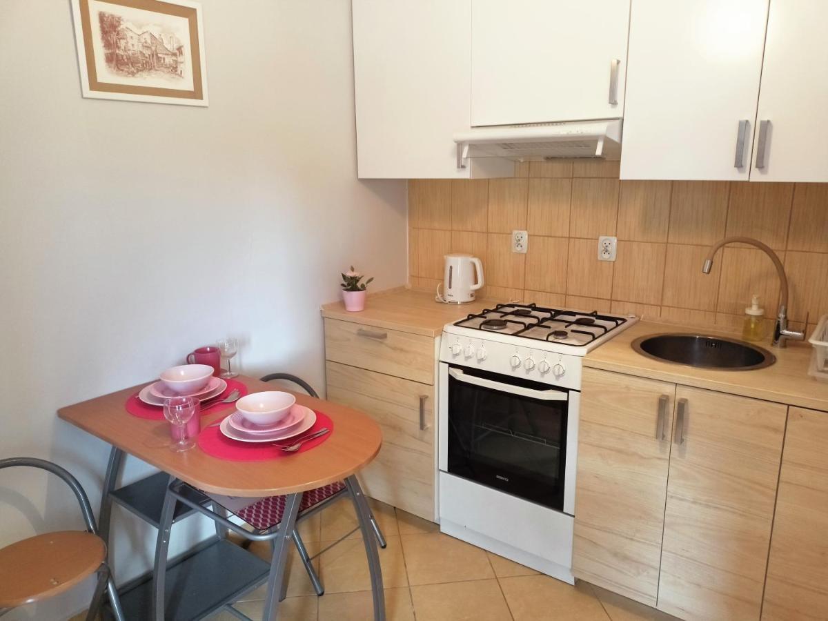 Apartament Malinowy Swietoduska 12 Люблин Экстерьер фото